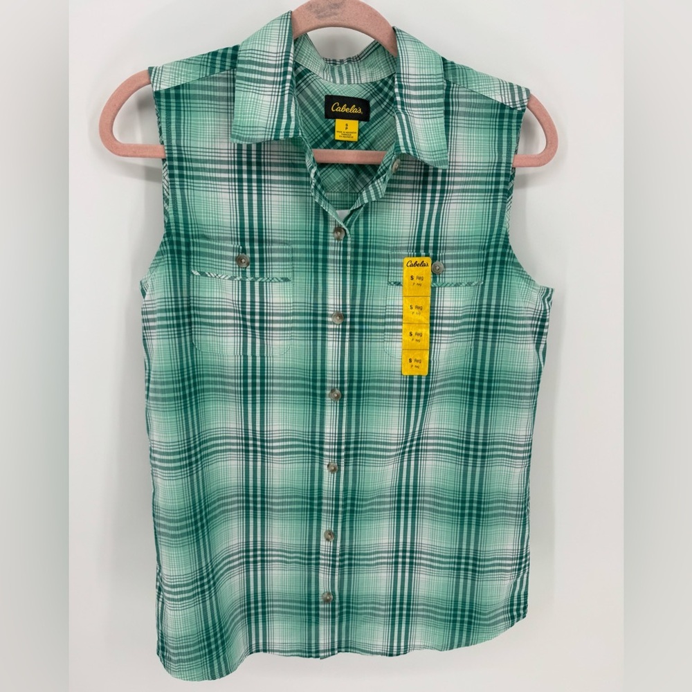 Cabela's Women's Cobble Creek Sleeveless Button Up Shirt Dusty Jade Green Plaid